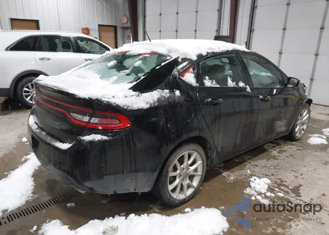 2013 Dodge Dart Rallye z USA, uszkodzony, nr VIN 1C3CDFBA3DD284978